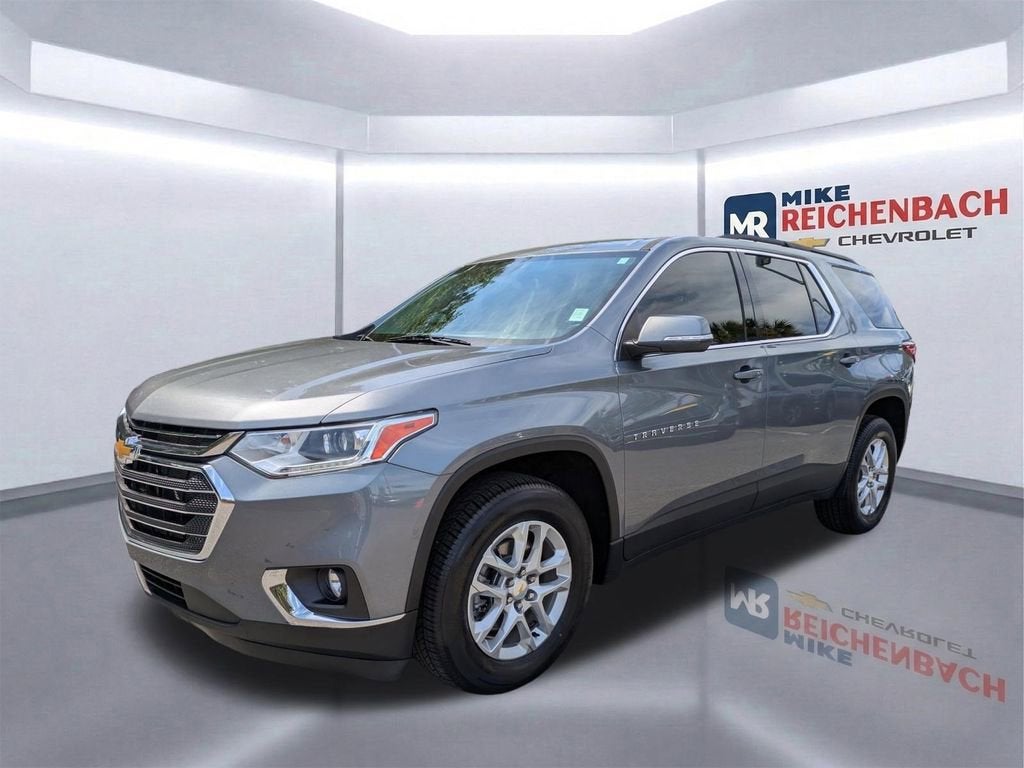2021 Chevrolet Traverse LT Cloth