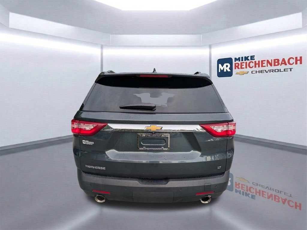 2021 Chevrolet Traverse LT Cloth