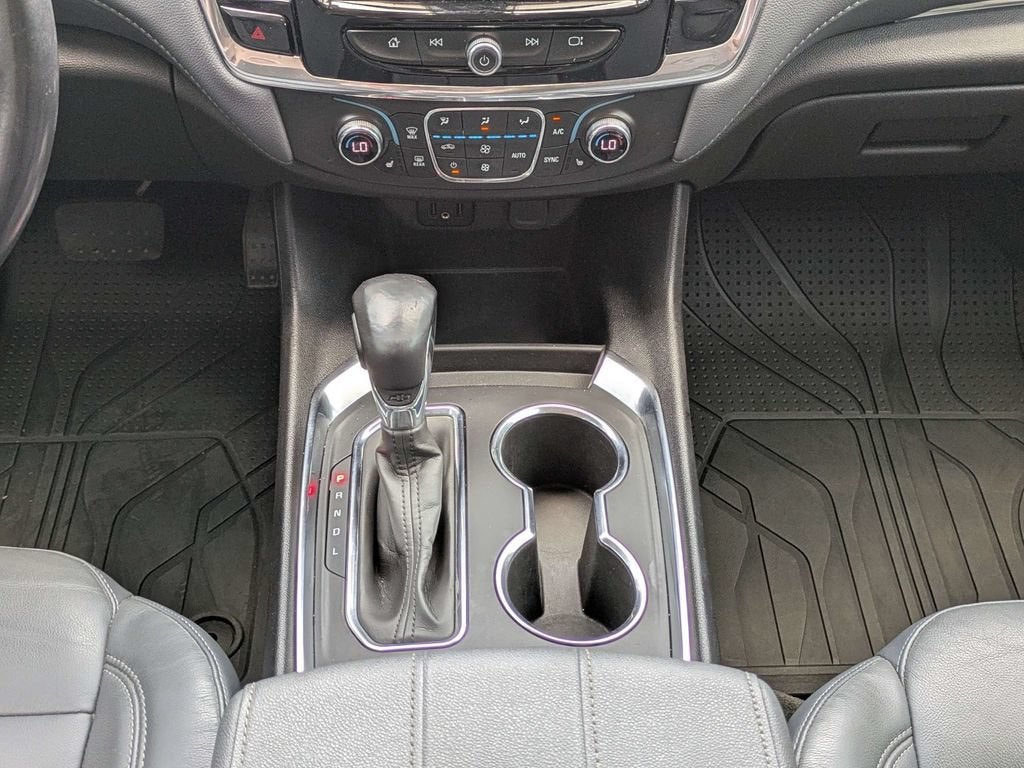 2021 Chevrolet Traverse LT Leather