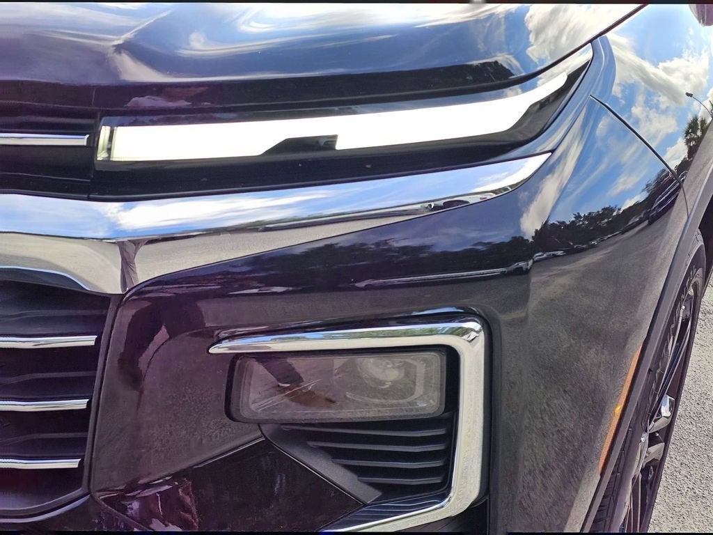 2027 Chevrolet Traverse LT - Photo 11