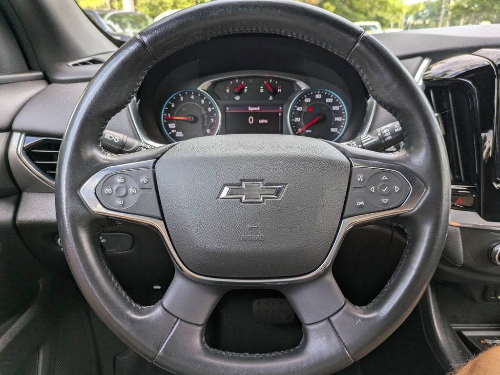 2022 Chevrolet Traverse LT Cloth