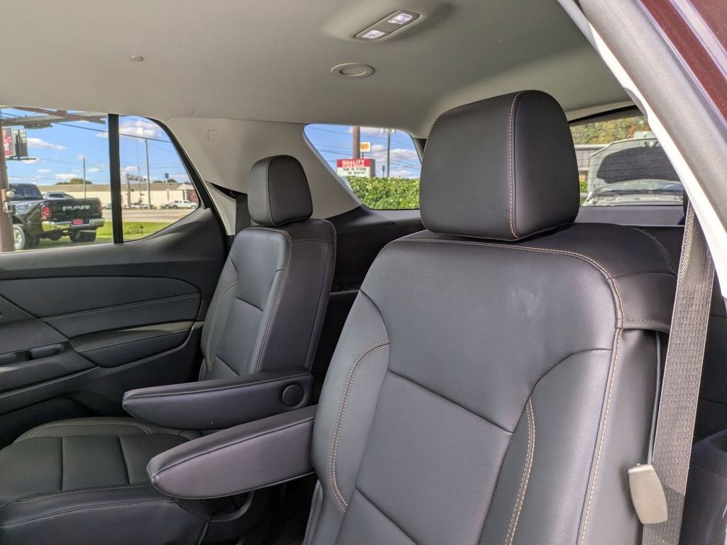 2021 Chevrolet Traverse LT Leather