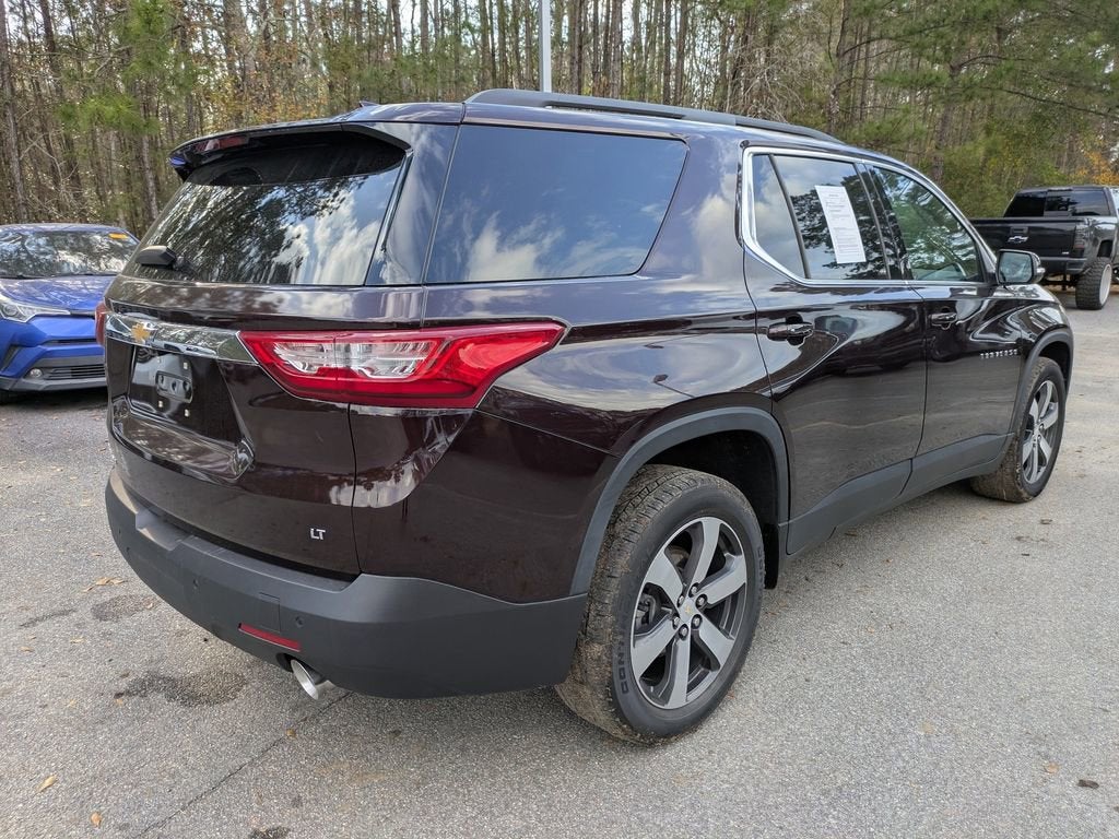 2021 Chevrolet Traverse LT Leather