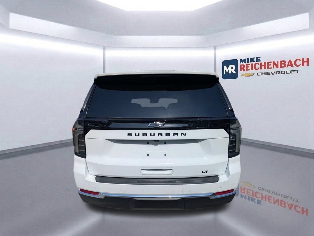 2026 Chevrolet Suburban LT