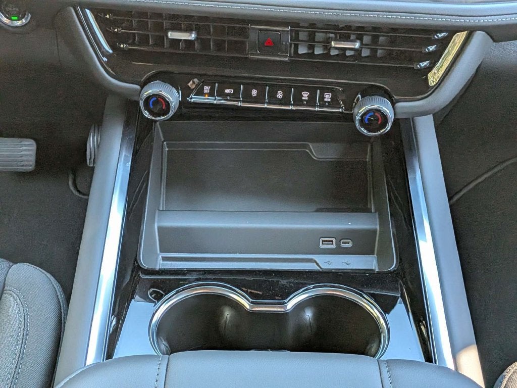 2027 Chevrolet Tahoe LS