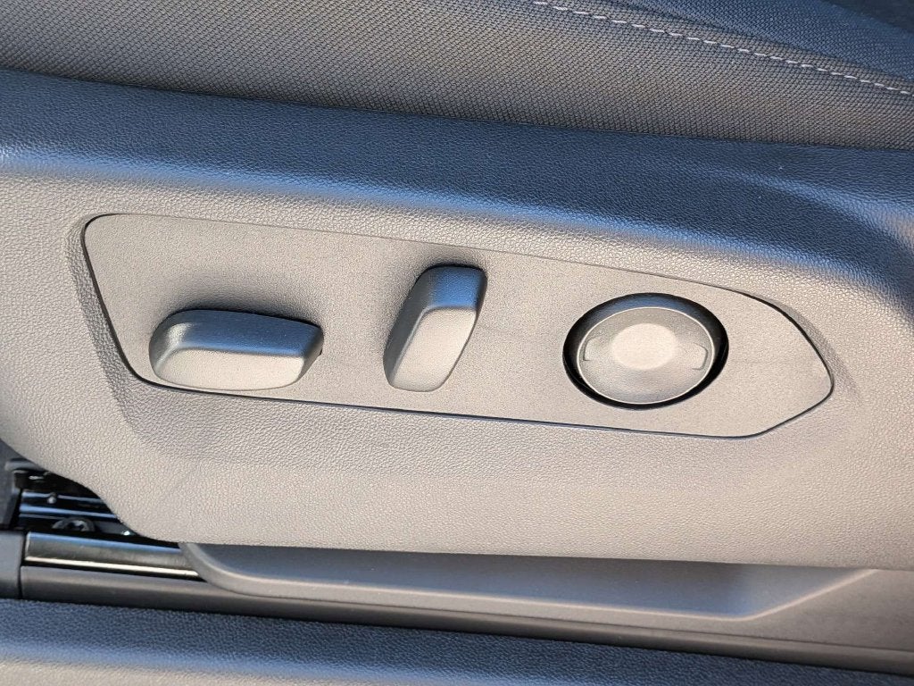 2027 Chevrolet Tahoe LS
