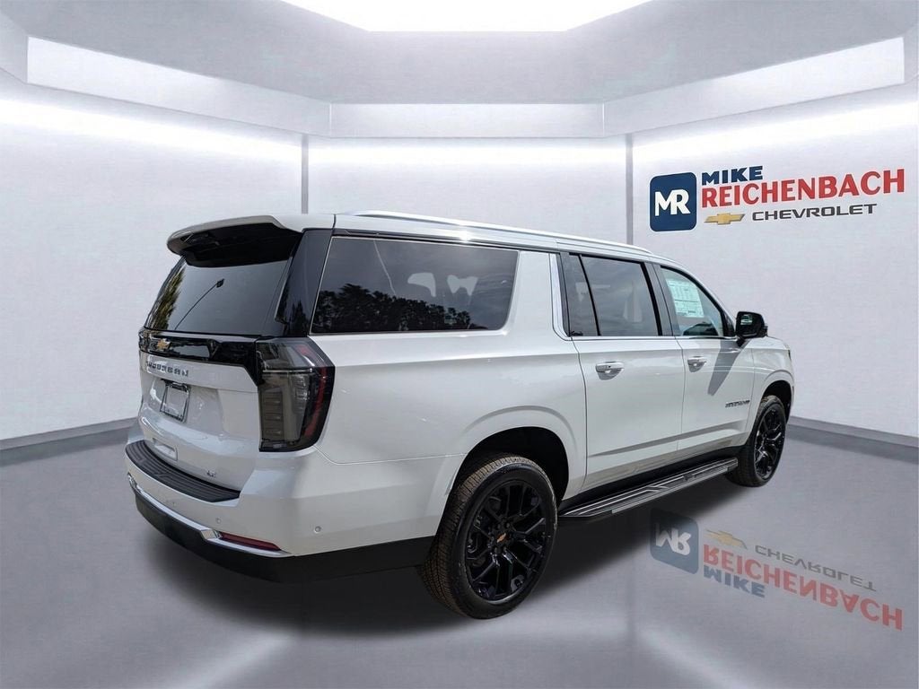 2026 Chevrolet Suburban LT