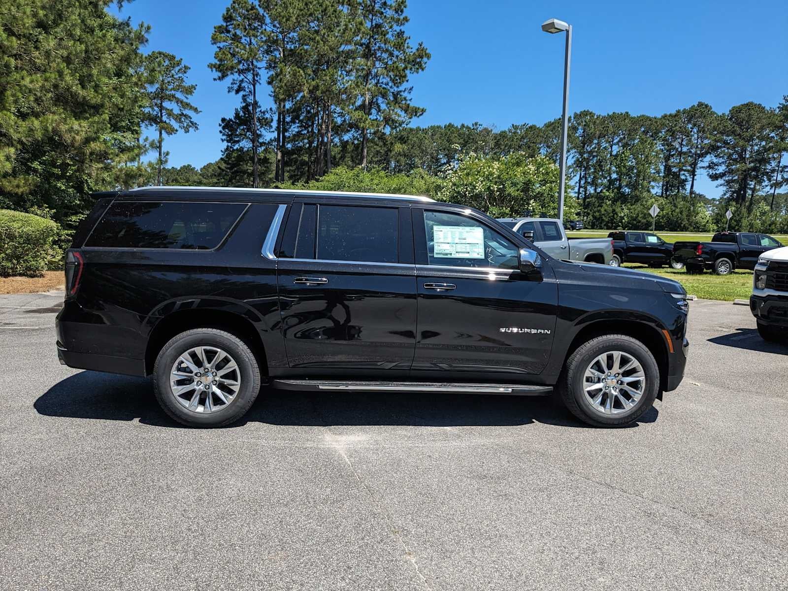 2025 Chevrolet Suburban Premier