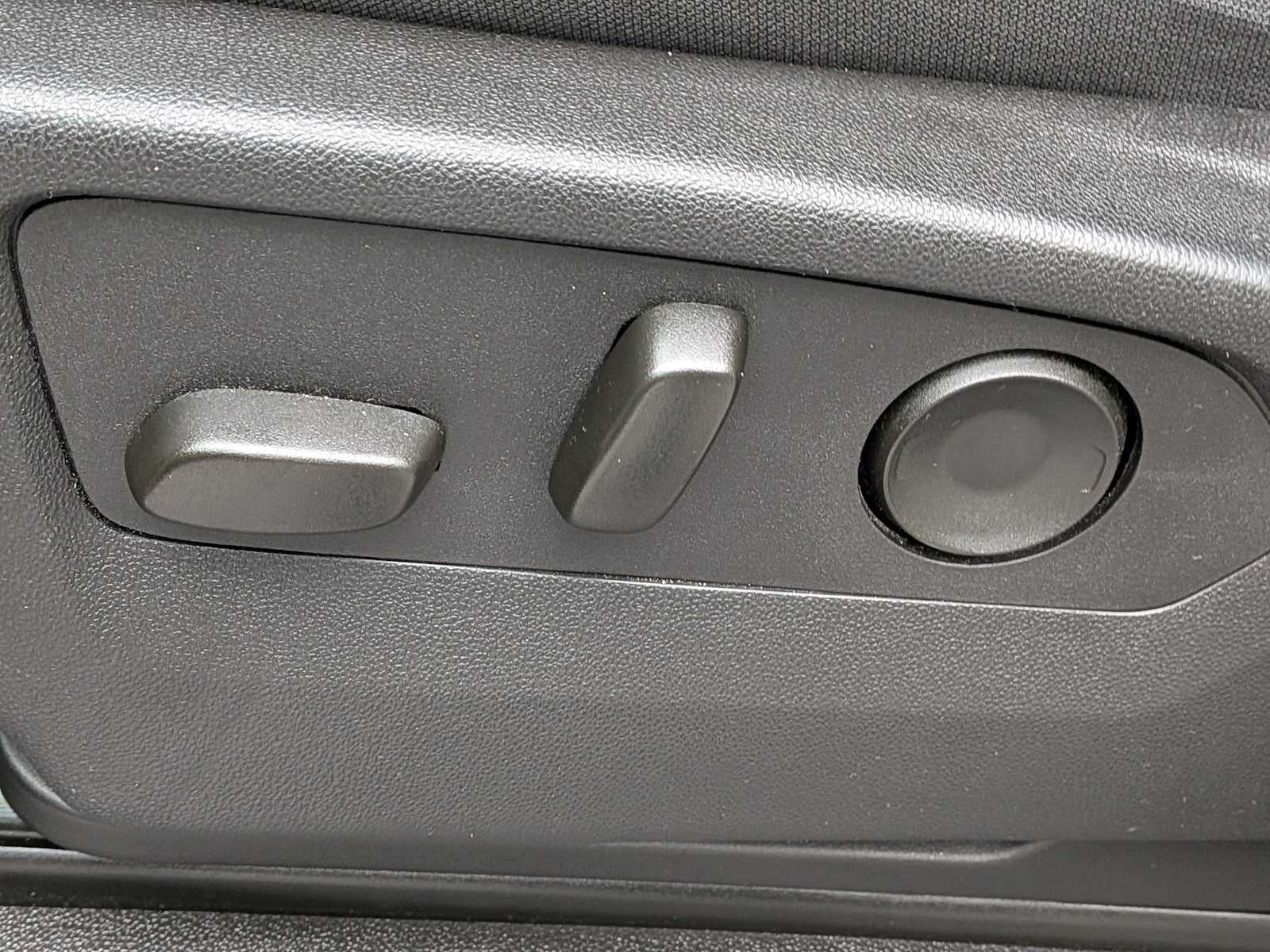 2024 Chevrolet Suburban LS