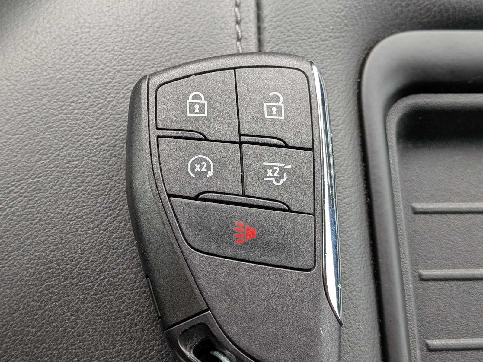 2024 Chevrolet Suburban LS