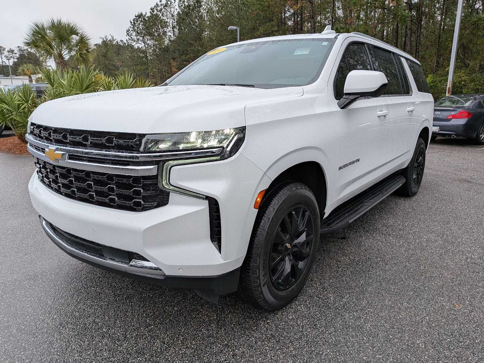 2024 Chevrolet Suburban LS