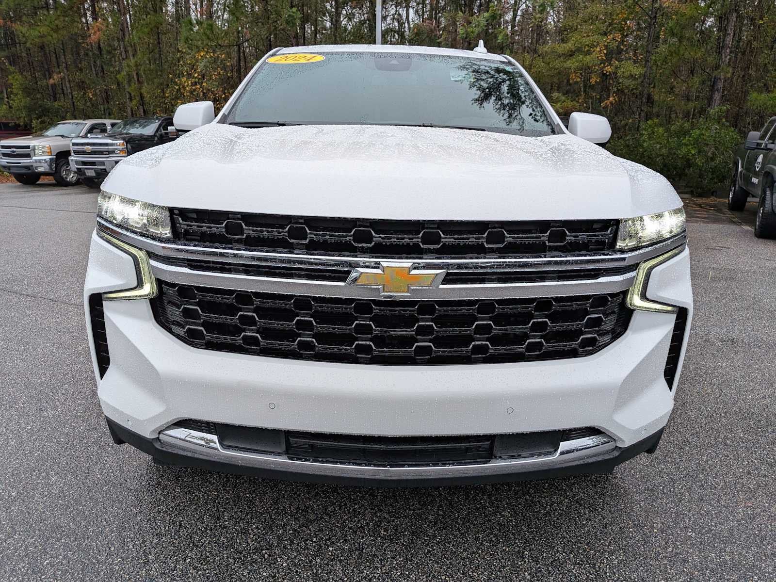 2024 Chevrolet Suburban LS