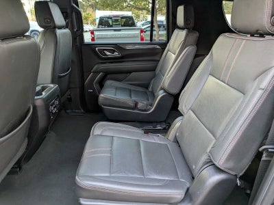 2023 Chevrolet Suburban RST