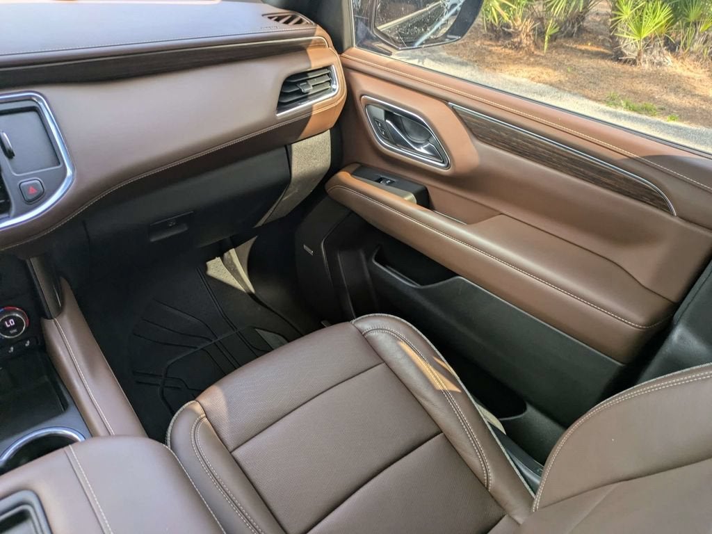 2023 Chevrolet Suburban High Country