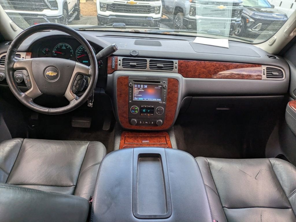 2014 Chevrolet Suburban LTZ