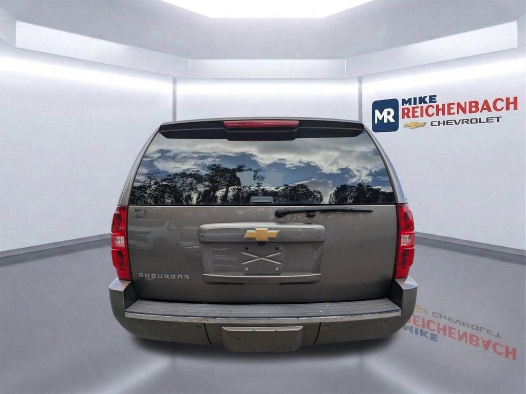 2014 Chevrolet Suburban LTZ