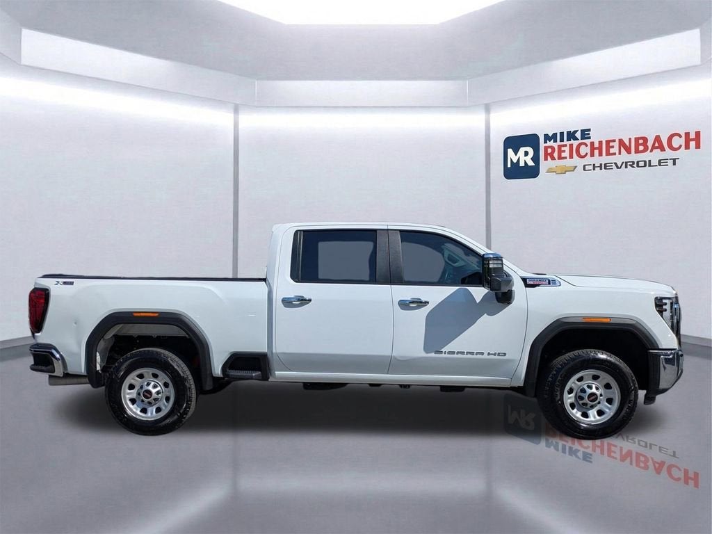 2024 GMC Sierra 2500 HD Pro