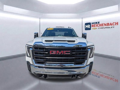 2024 GMC Sierra 2500 HD Pro