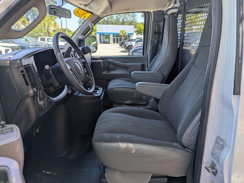 2024 GMC Savana Cargo 2500 Work Van