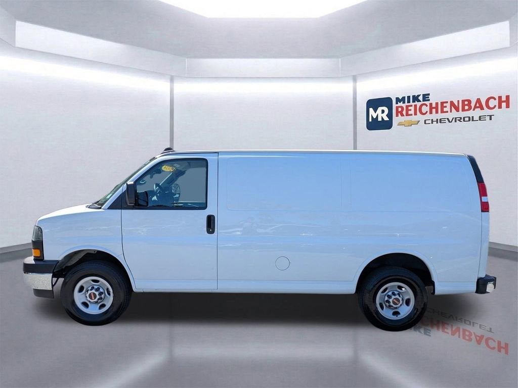2024 GMC Savana Cargo 2500 Work Van