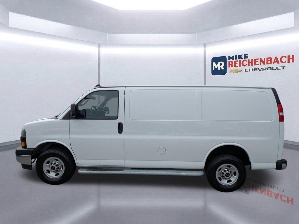 2024 GMC Savana Cargo 2500 Work Van