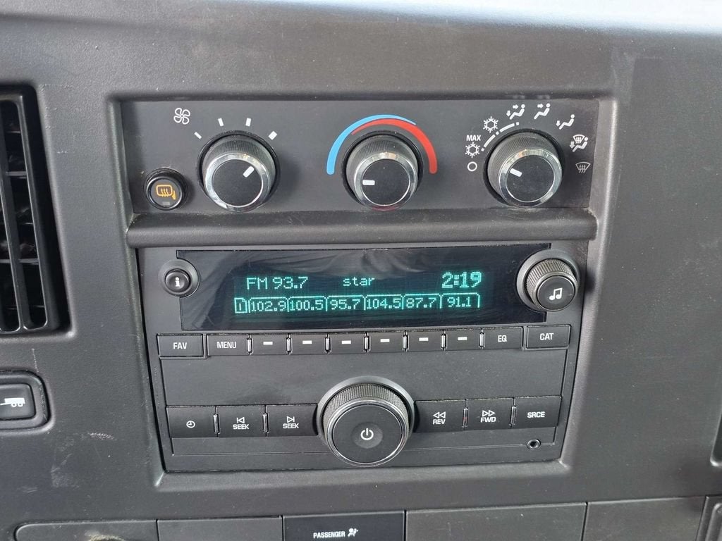 2025 GMC Savana Cargo Work Van