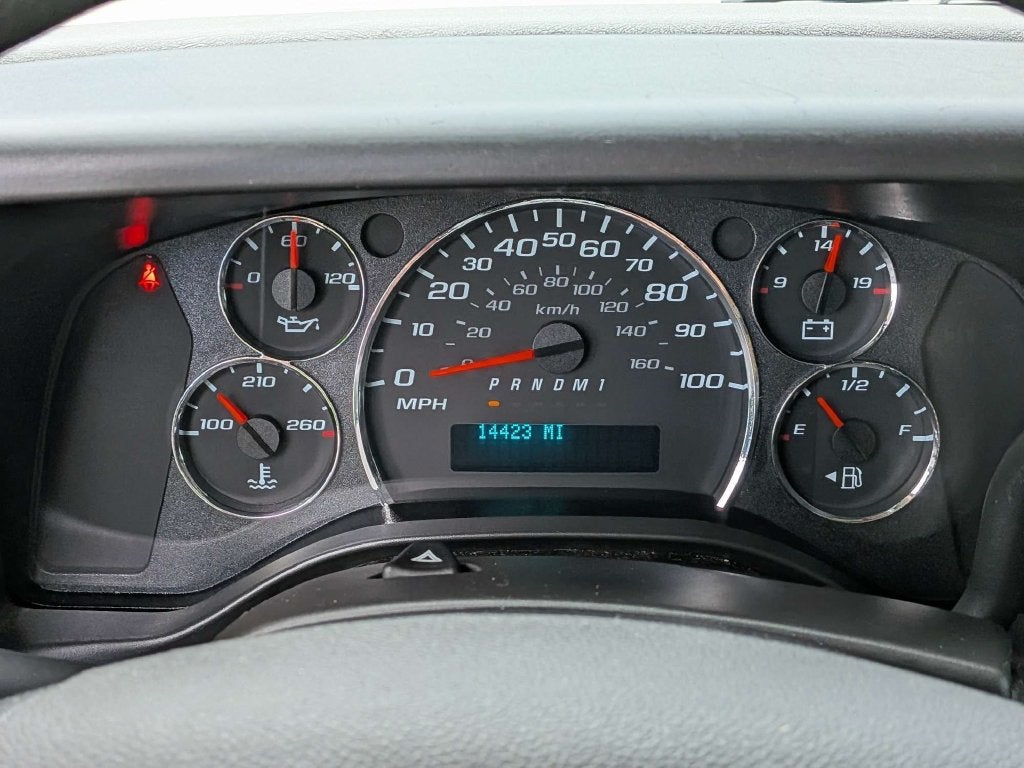 2025 GMC Savana Cargo Work Van