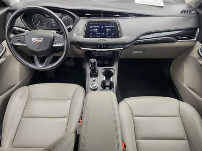 2023 Cadillac XT4 Premium Luxury