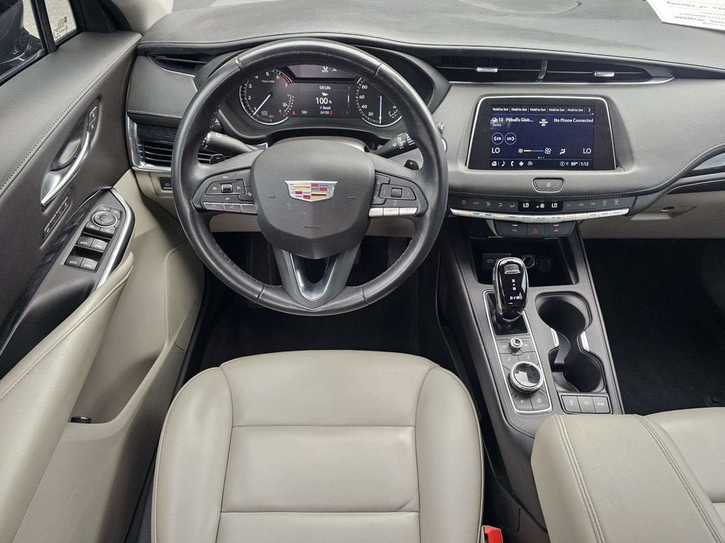 2023 Cadillac XT4 Premium Luxury