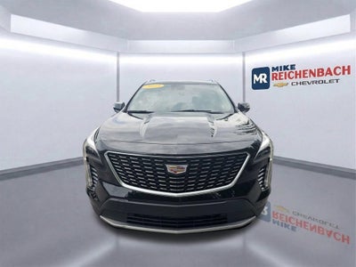 2023 Cadillac XT4 Premium Luxury