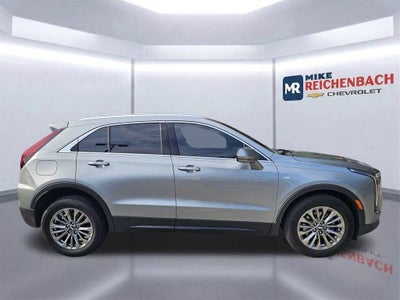 2025 Cadillac XT4 Premium Luxury