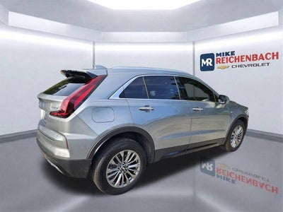 2025 Cadillac XT4 Premium Luxury