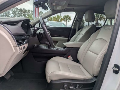2023 Cadillac XT4 Premium Luxury