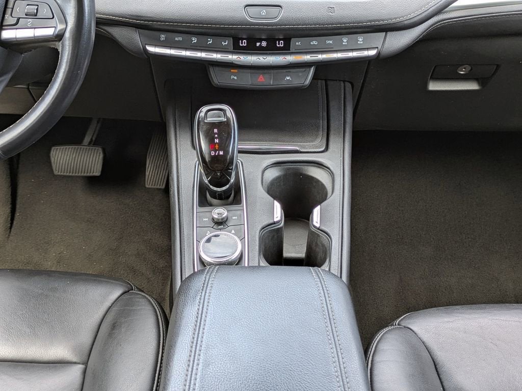 2020 Cadillac XT4 Premium Luxury