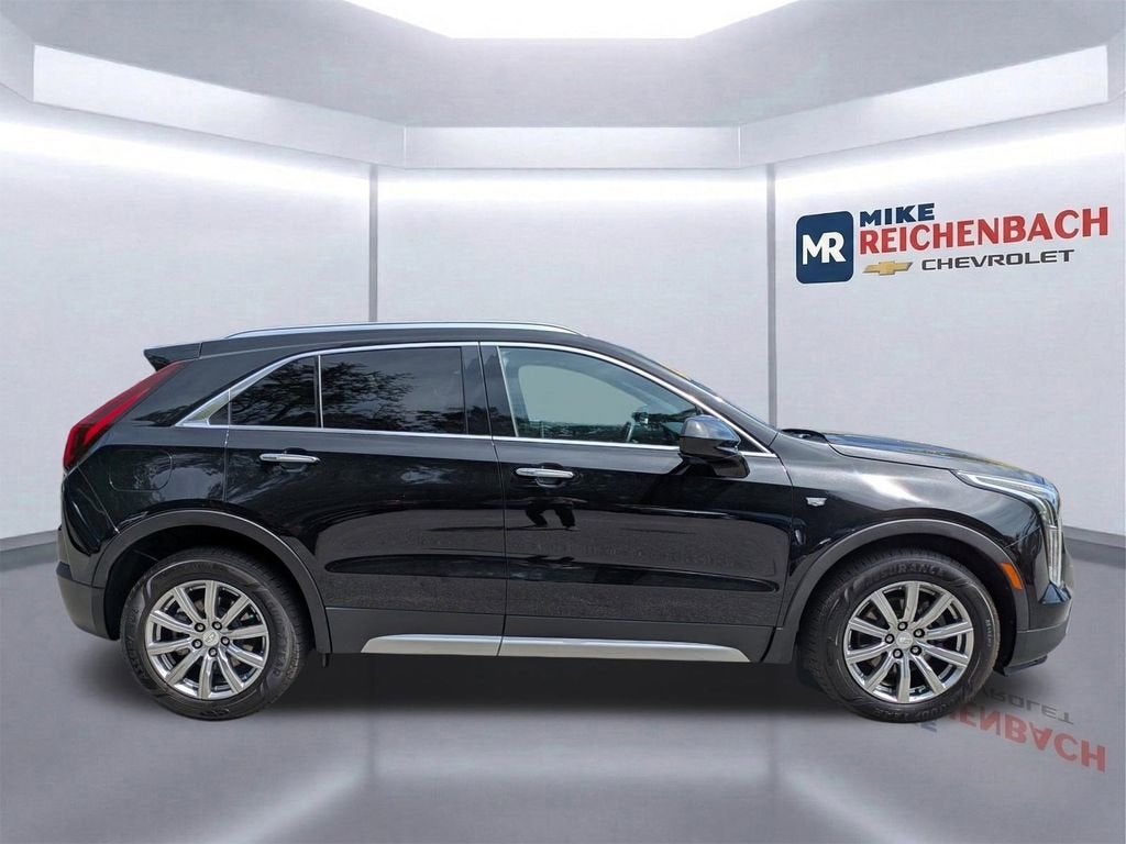 2020 Cadillac XT4 Premium Luxury