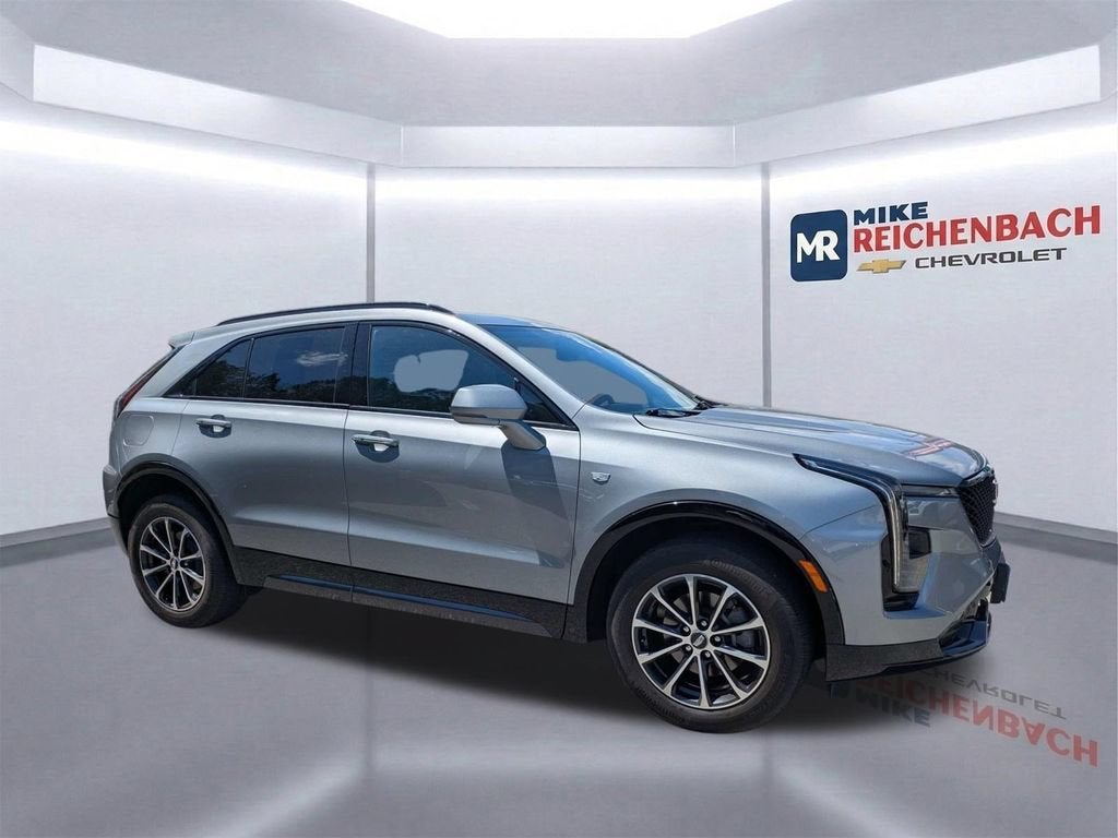 2024 Cadillac XT4 Sport