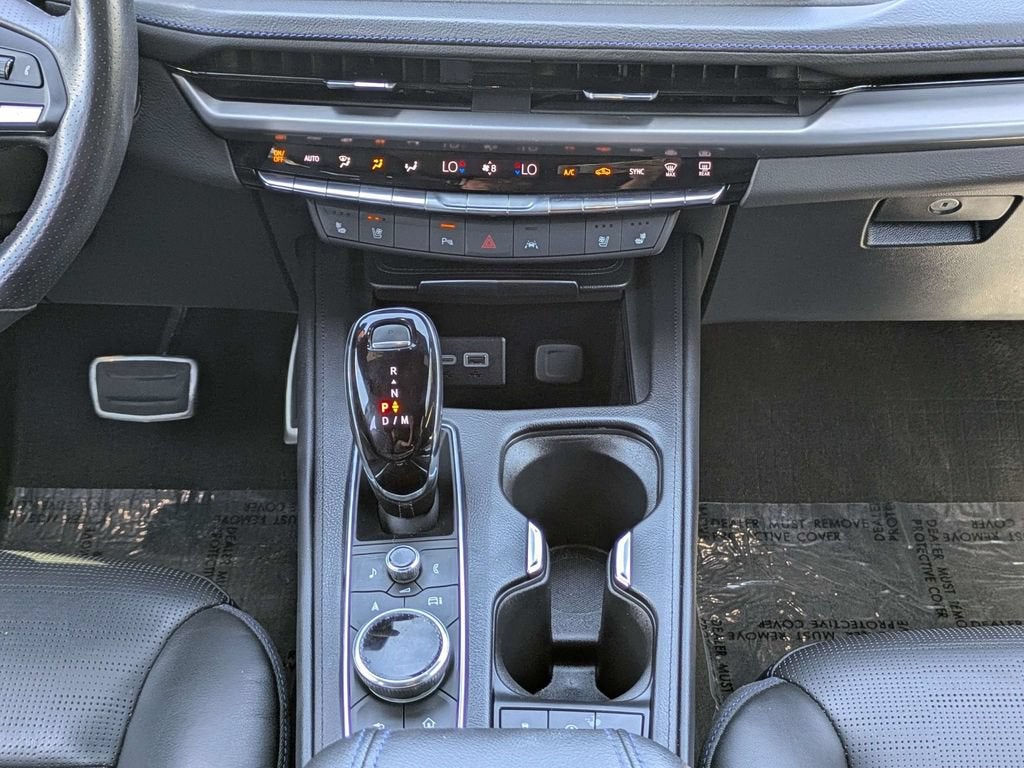 2024 Cadillac XT4 Sport