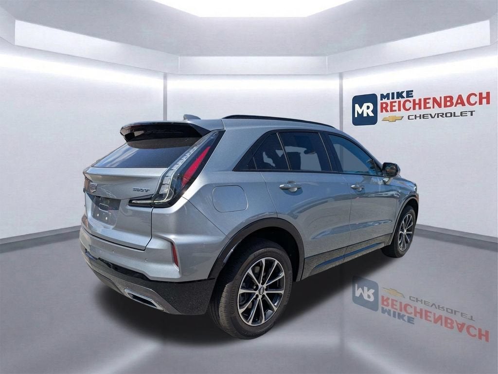 2024 Cadillac XT4 Sport
