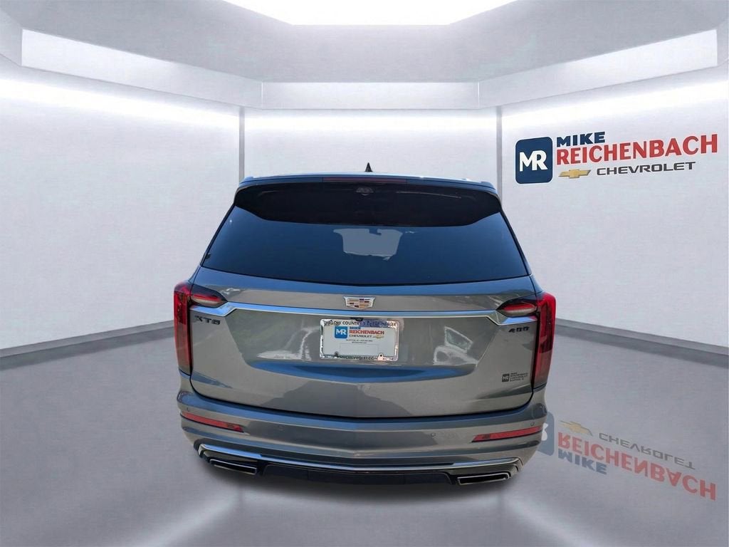 2022 Cadillac XT6 Premium Luxury