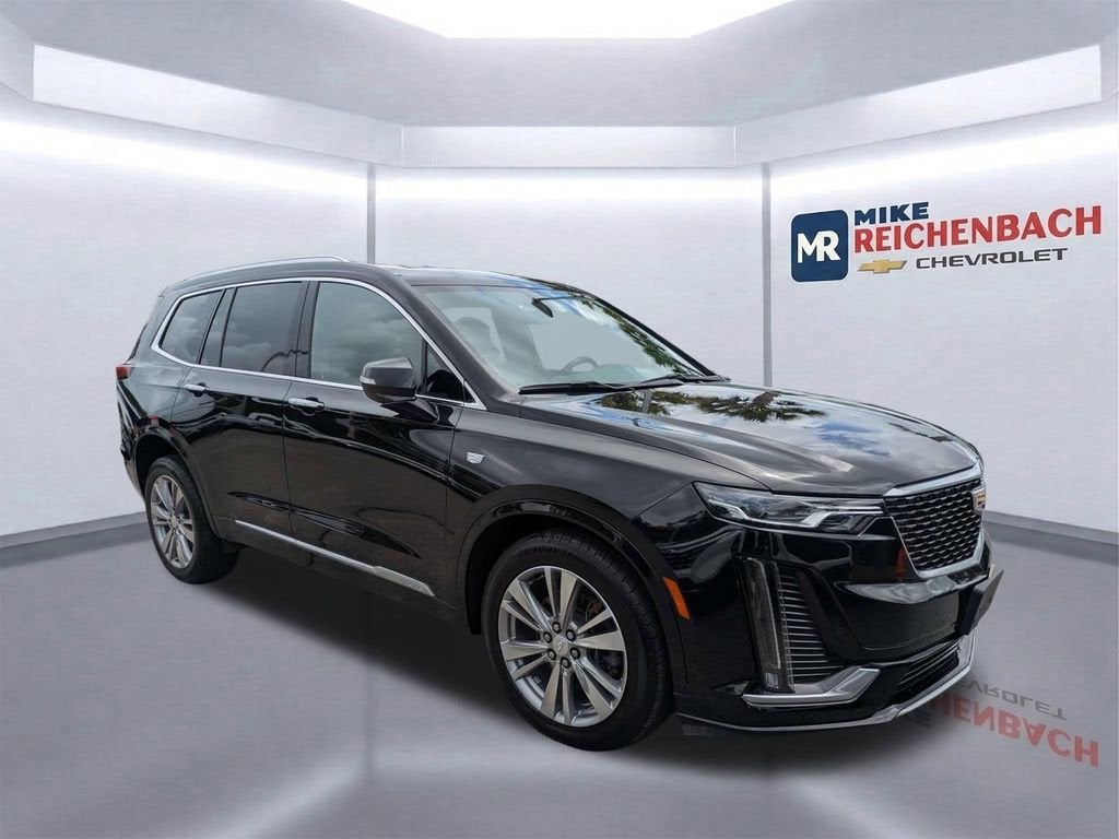 2023 Cadillac XT6 Premium Luxury