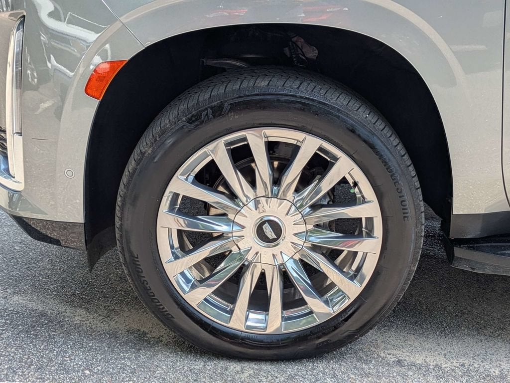 2024 Cadillac Escalade ESV Premium Luxury