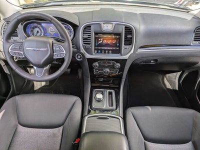 2023 Chrysler 300 Touring