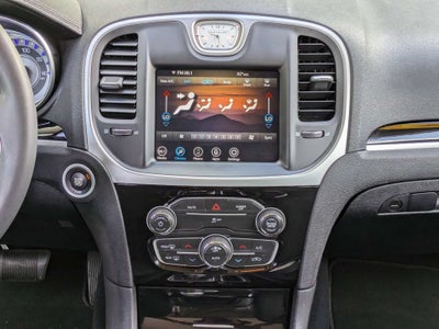 2023 Chrysler 300 Touring