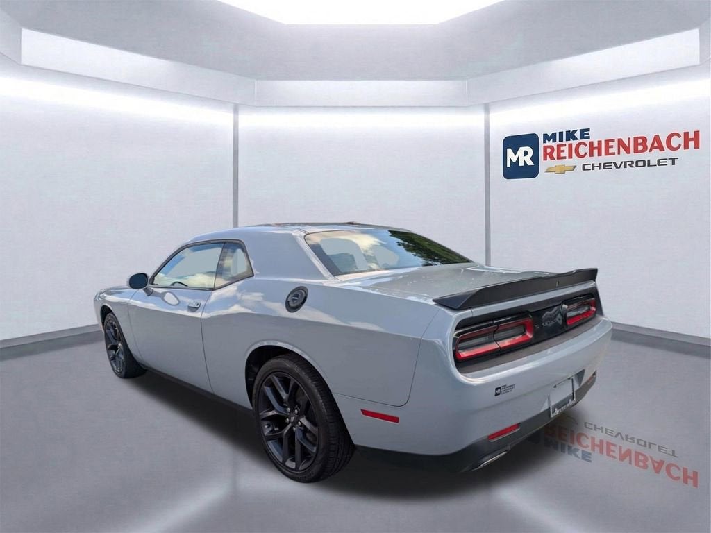 2021 Dodge Challenger SXT