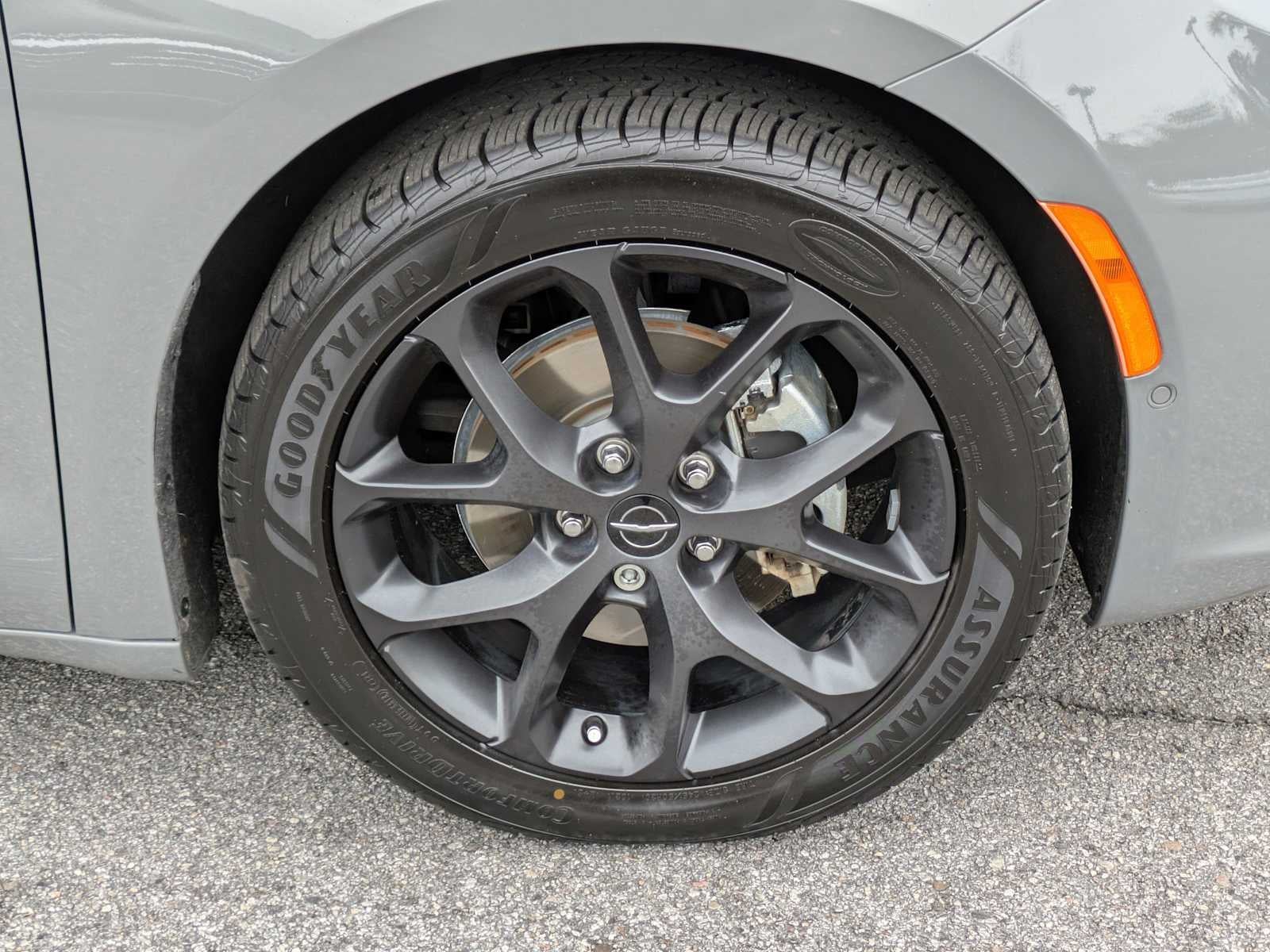 2021 Chrysler Pacifica Touring L