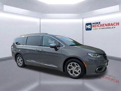 2023 Chrysler Pacifica Limited