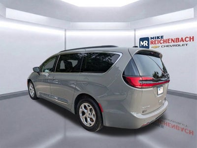 2023 Chrysler Pacifica Limited