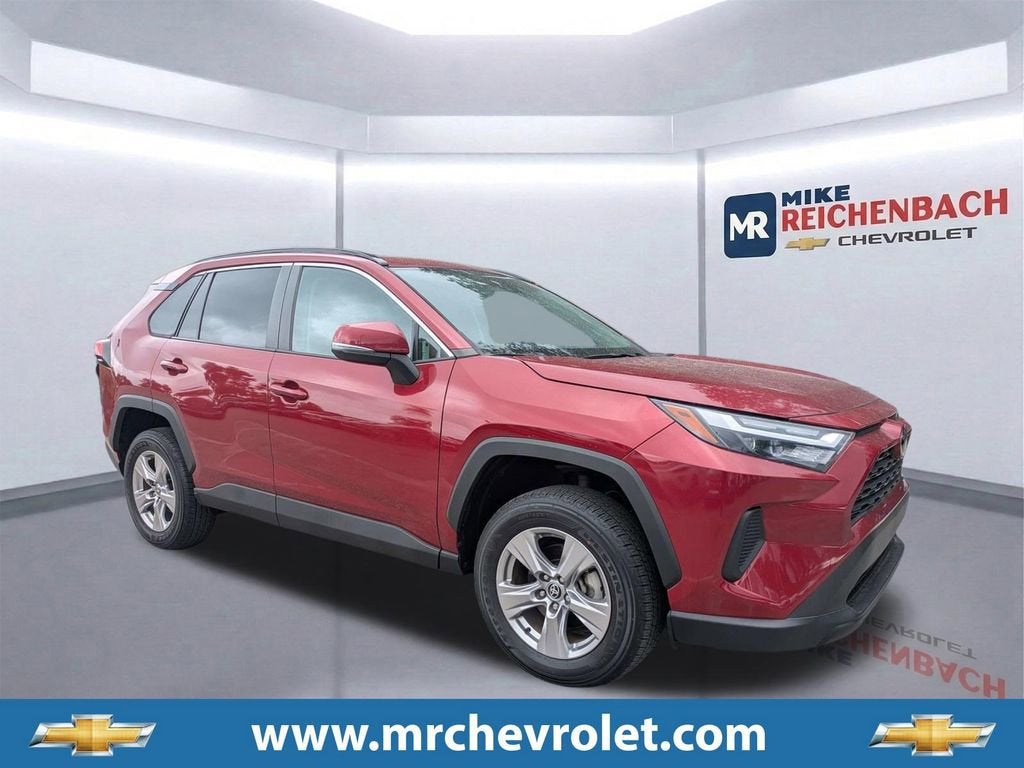 2023 Toyota RAV4 XLE