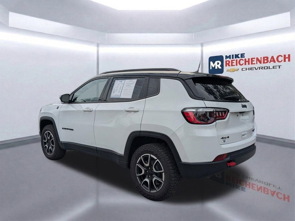 2024 Jeep Compass Trailhawk