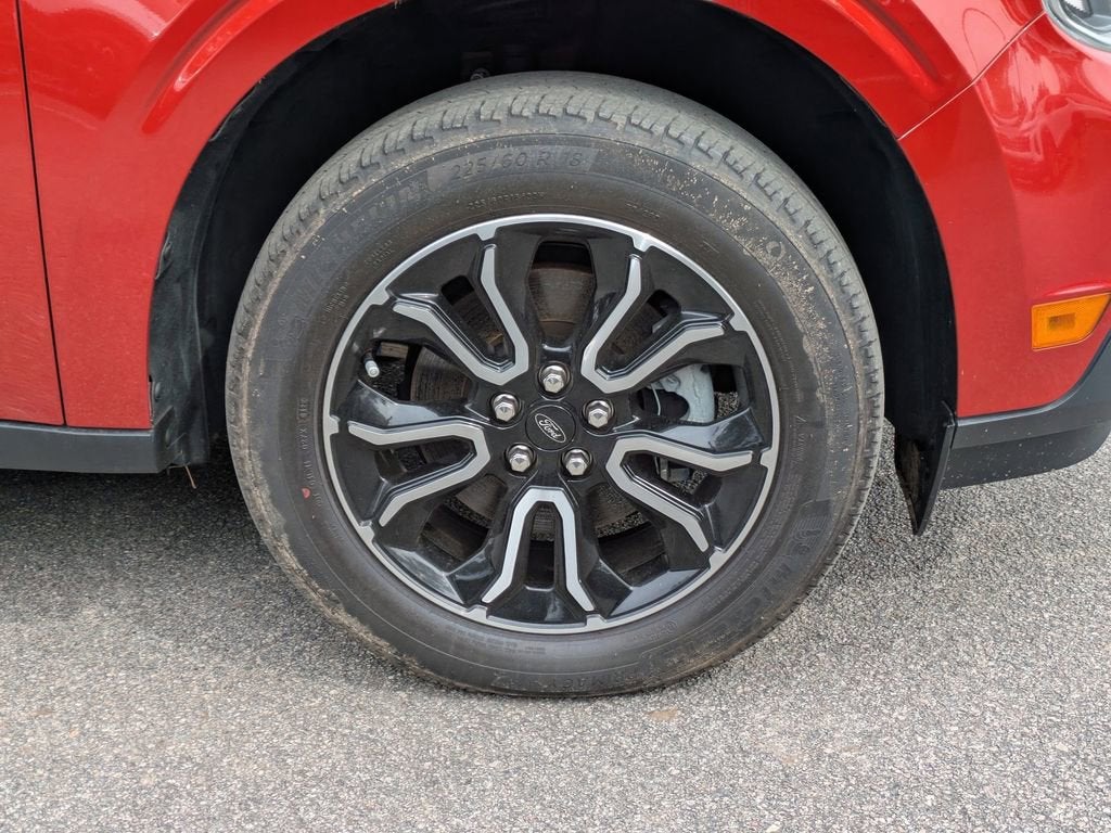 2022 Ford Maverick XL